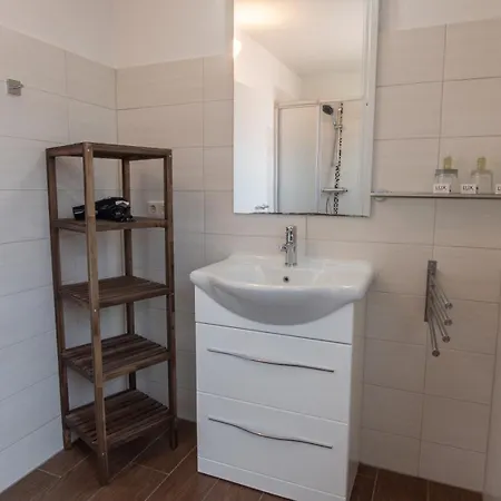 Hotel Tuexen & Restaurant 3*