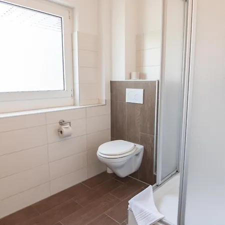 Tuexen & Restaurant 3*