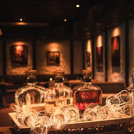 Hotel Tuexen & Restaurant 3*