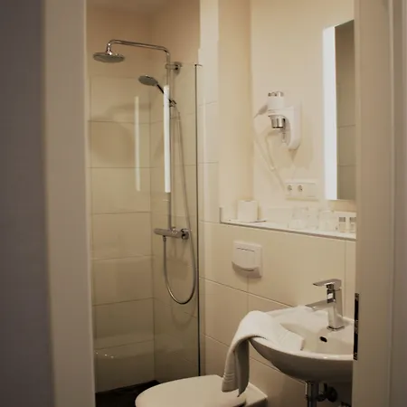 Tuexen & Restaurant 3* Rendsburg