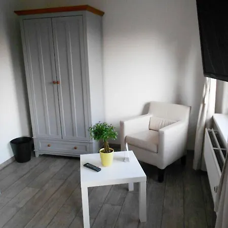 Tuexen & Restaurant 3*