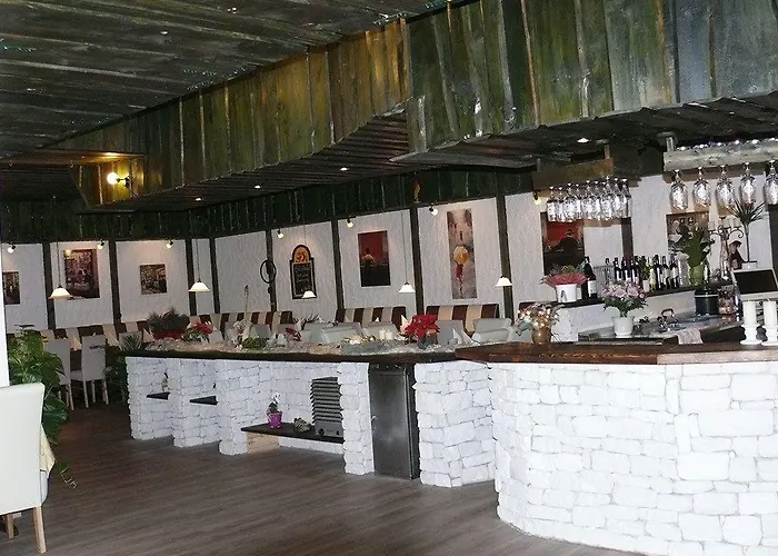 Hotel Tuexen & Restaurant